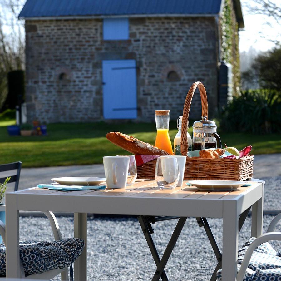 Вилла La Martiniere Saint-Aubin-Fosse-Louvain Экстерьер фото