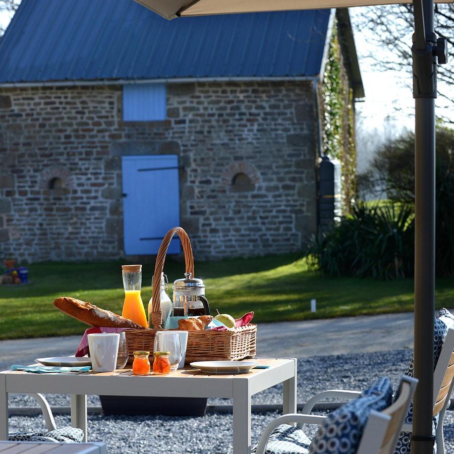 Вилла La Martiniere Saint-Aubin-Fosse-Louvain Экстерьер фото