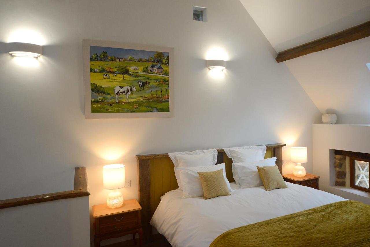 Вилла La Martiniere Saint-Aubin-Fosse-Louvain Экстерьер фото